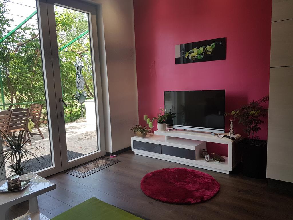 שיבניק Apartment Adis מראה חיצוני תמונה