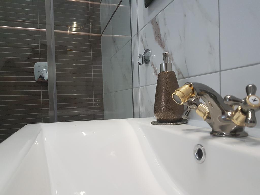 שיבניק Apartment Adis מראה חיצוני תמונה