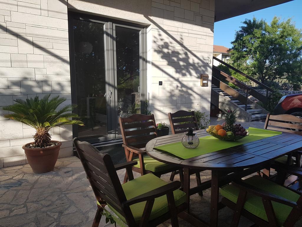 שיבניק Apartment Adis מראה חיצוני תמונה
